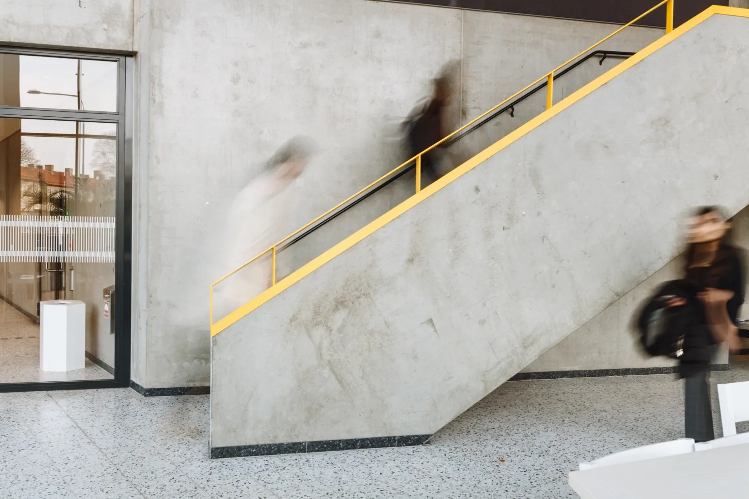 Studenter på campus Flemingsberg 2019.