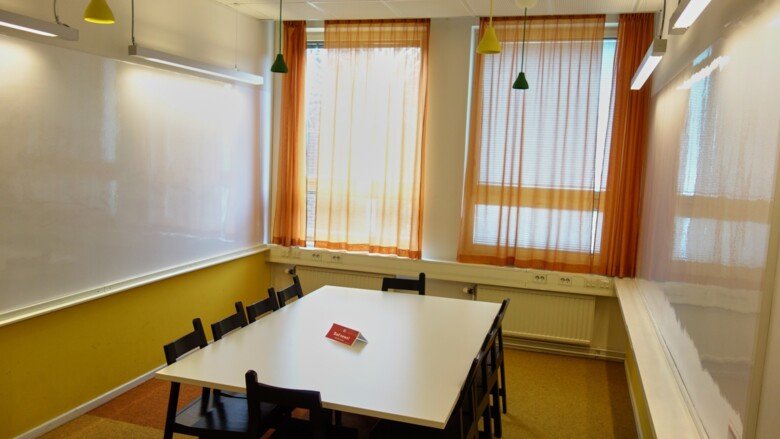 Study room 207 at Campus Solna