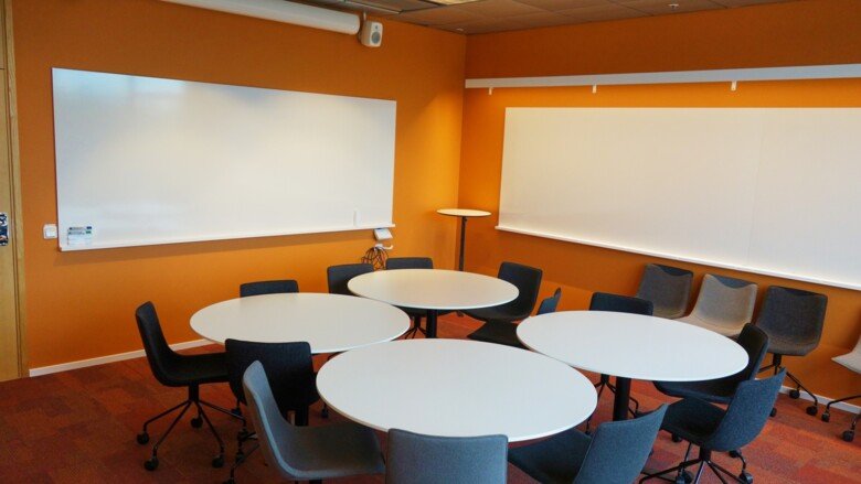 Study rooms in ANA23 at KI Campus Flemingsberg, 16 seats.