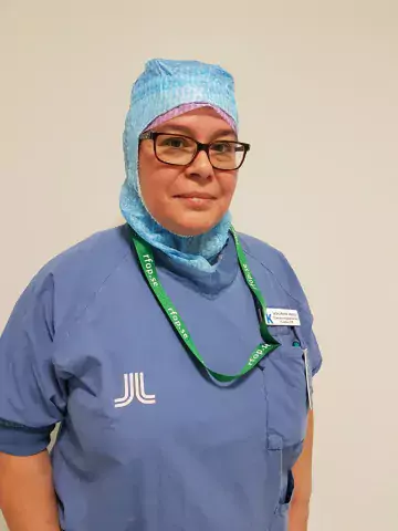 Portrait of Veronica Ramirez Johansson at the operating theatre