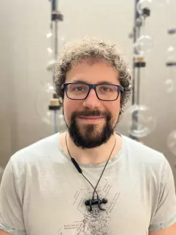 Photo of man with beard.